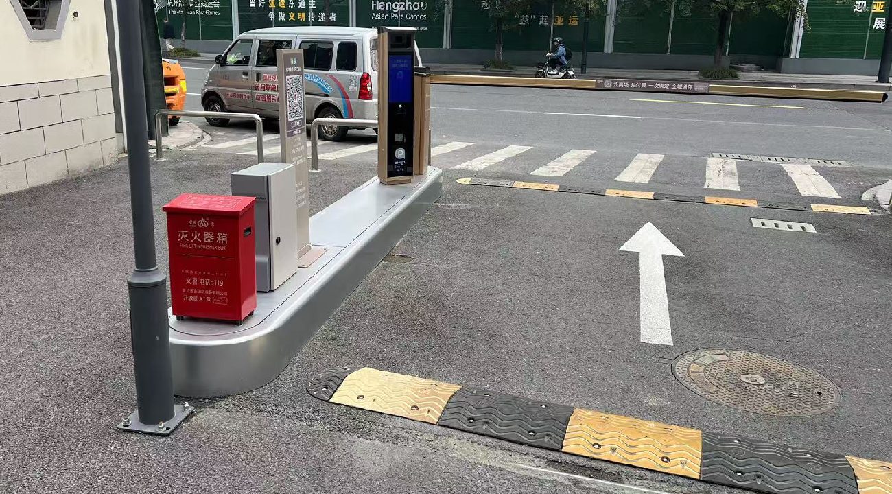 商场停车安全岛